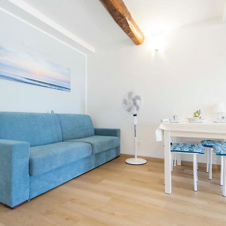 Appartement 105 - La Casa Di Jacopo, Fronte E Vista Mare In Centro A Riva Trigoso, 20 Metri Dalla Spiaggia à Sestri Levante Extérieur photo